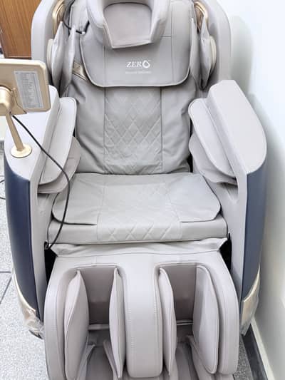 Zero Heal Master hardly 10-15 times used massage chair