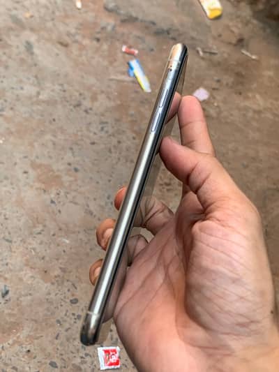 Apple iPhone XS Max PTA Approved (256GB)