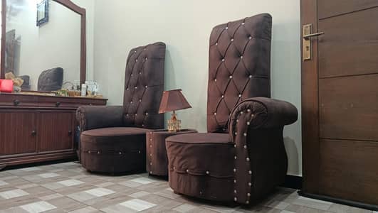 coffee set with round table for sale in 10/10 consider
