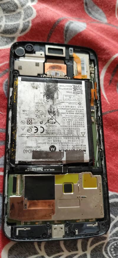 Motorola Moto Z2 Force Parts