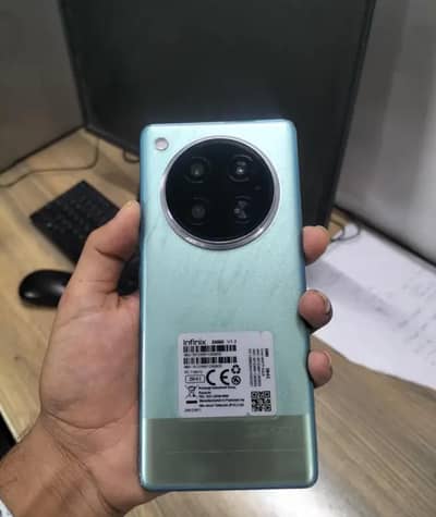 Infinix Zero 40