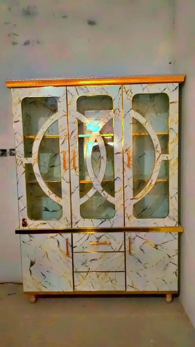 MDF wood 3 door almari