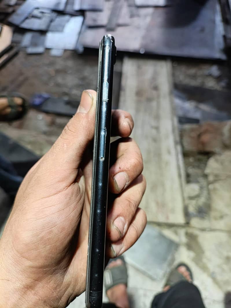 Apple iPhone 7 6