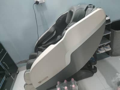 JC buckman massage chair