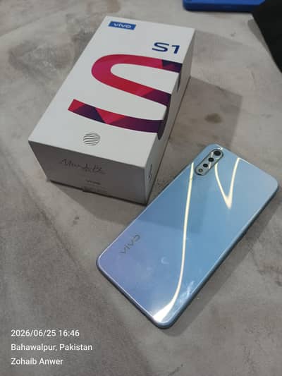 Vivo S1