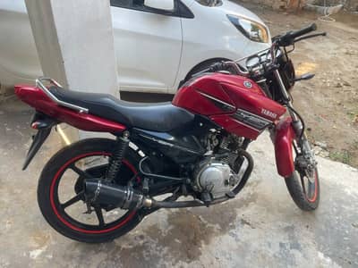 yahama ybr 2015 model