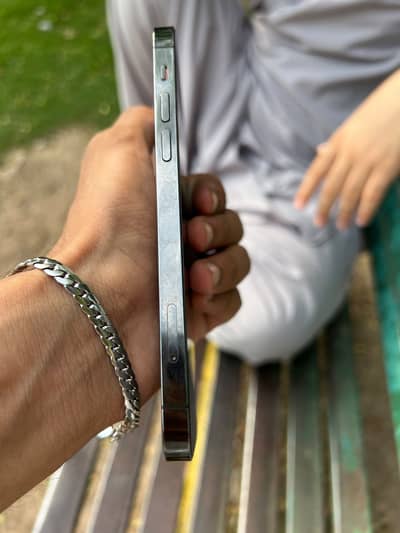 Apple iPhone 12 Pro