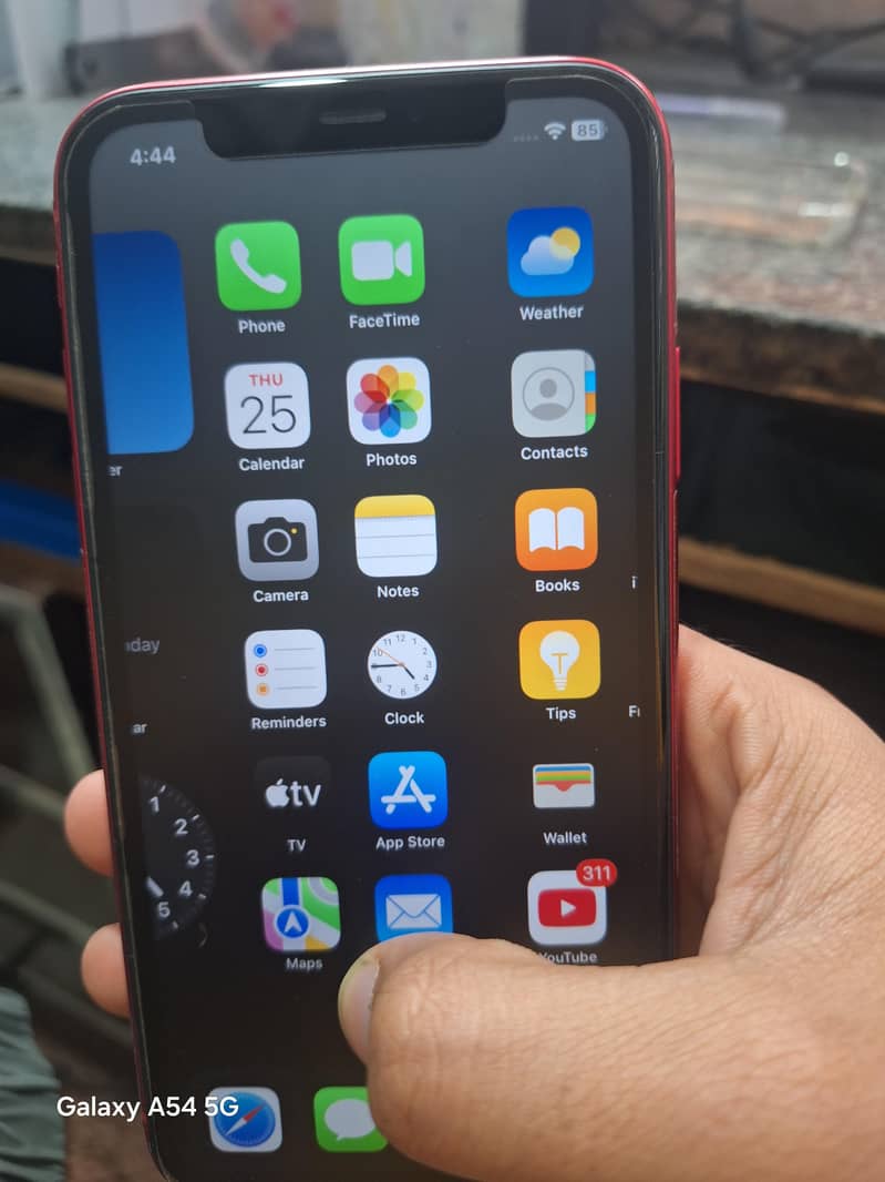 Apple iPhone 11 2