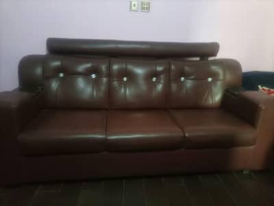 6 seater 3+2+1 ragzin sofa set with 6 cushions. .