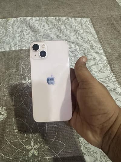 Apple iPhone 13