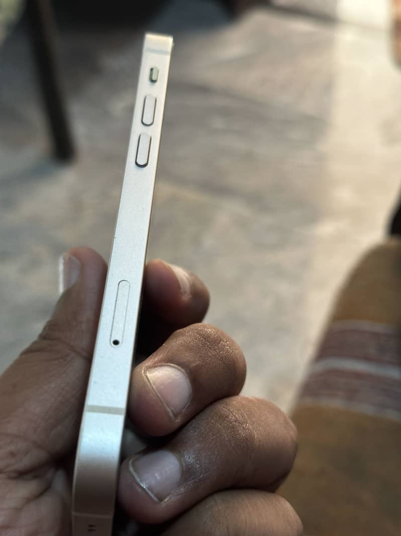 iPhone 12 Mini 2