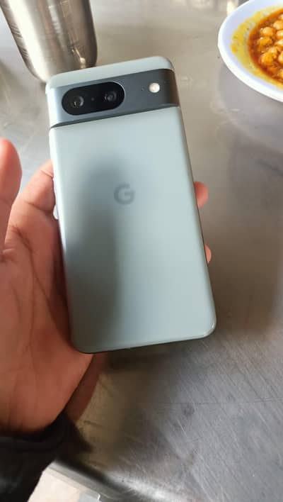 selling my google pixel 8 approved 128