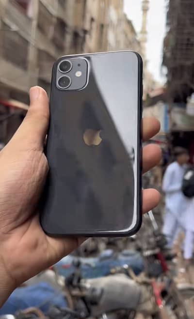 Apple iPhone 11