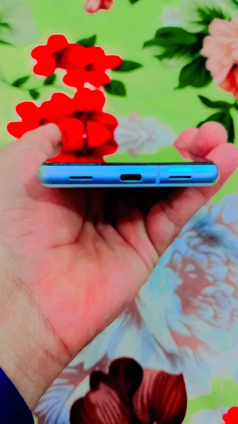 Google pixel 7a 3