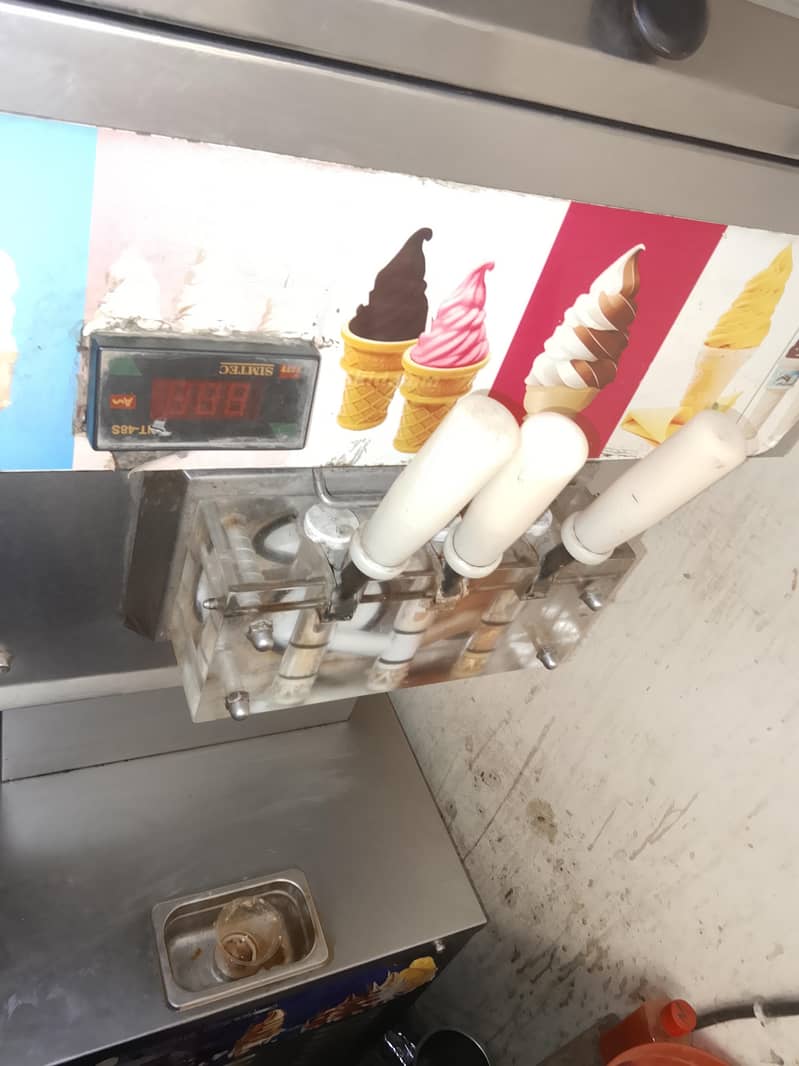 corn machine with slash machine 0