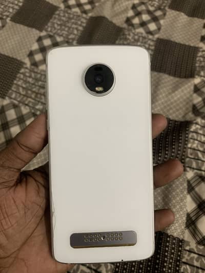 Motorola Moto Z4 4/128 in display finger