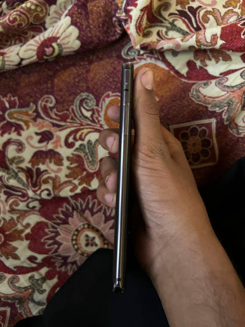One Plus 7 Pro 1