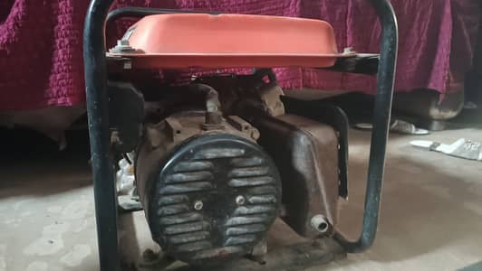  KP1800 Gold Petrol Generator 1KW | Excellent Working Condition