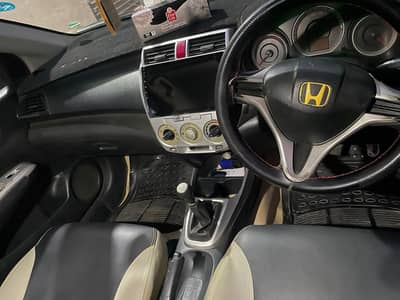 Honda City 2011