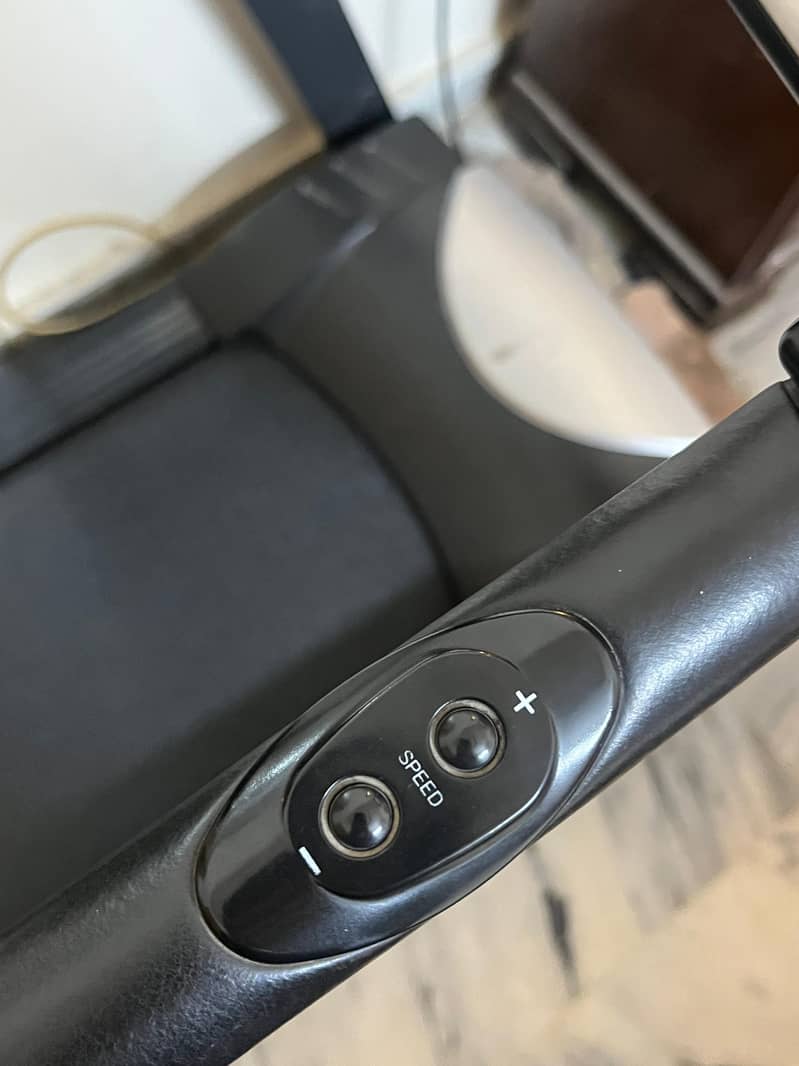Electric Treadmill 10