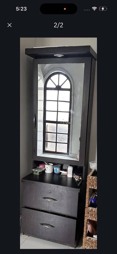 Dressing with Mirror