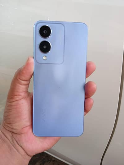 Vivo Y17s