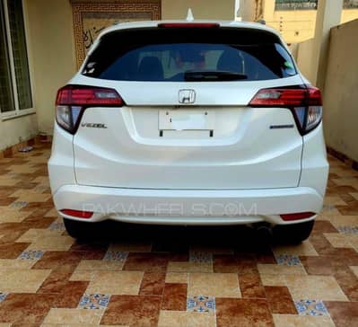 Honda Vezel 2015