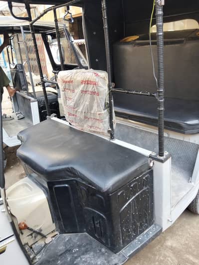 Sazgar Rickshaw 2025 Model for Sale سازگار رکشہ 2025 ماڈل فروخت کے لیے