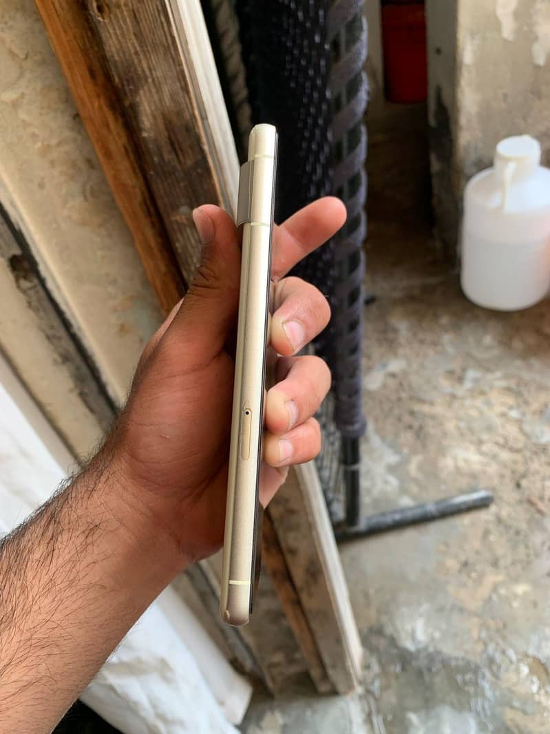 Google pixel 7 4
