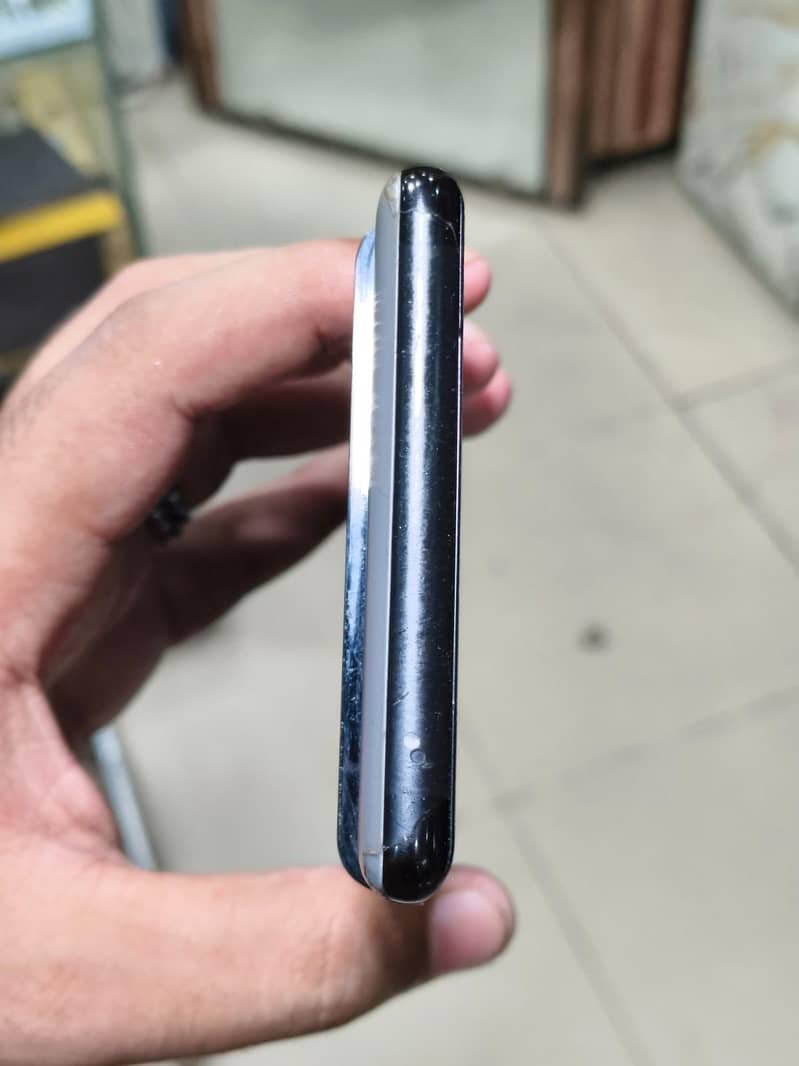 google pixel 6 pro 4