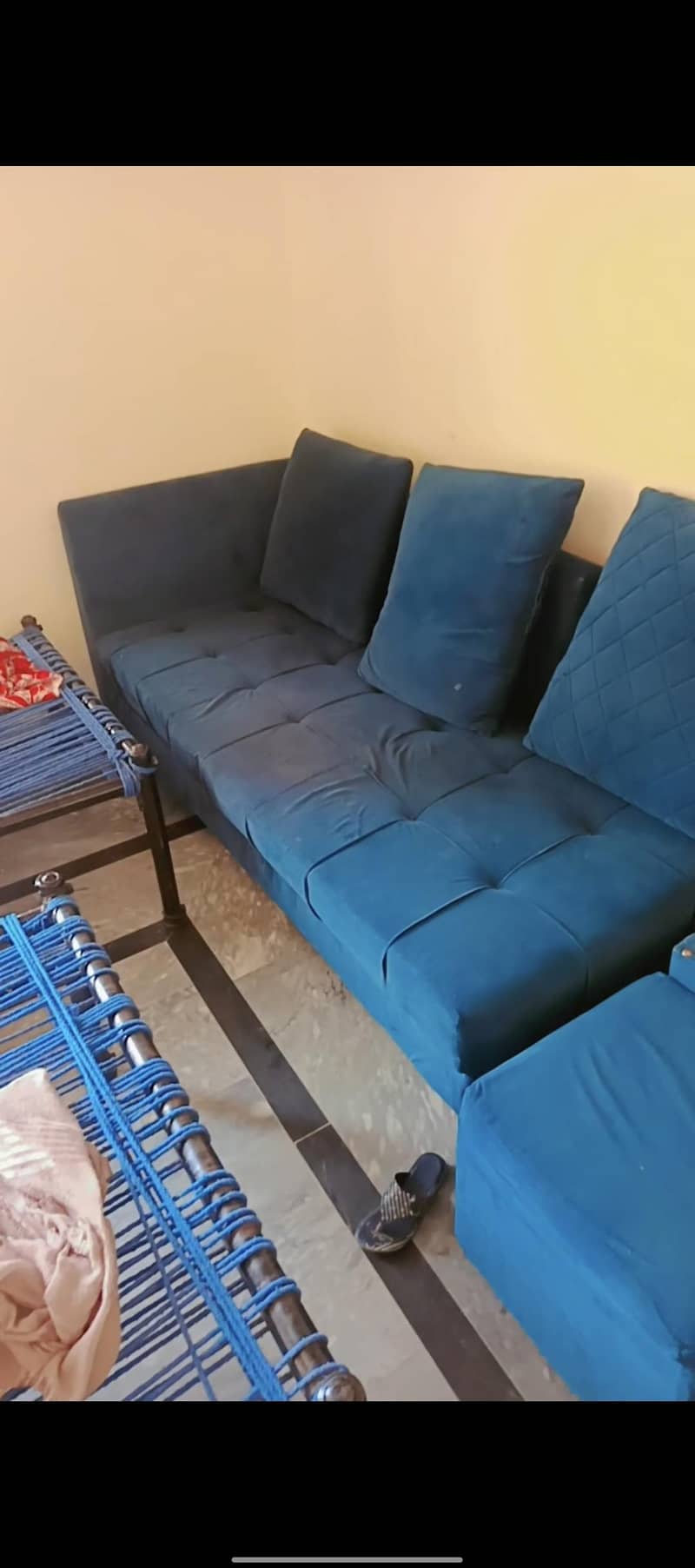 L shape sofa 2 chears teable 2
