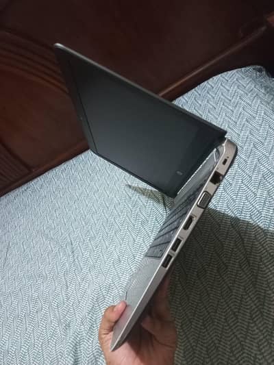 Slim HP probook (i3-6th Gen)