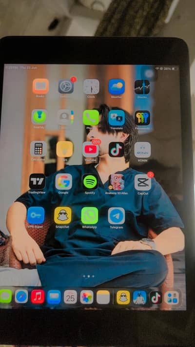 ipad mini 5 64gb with box all ok 9/10 PUBG so smooth game play