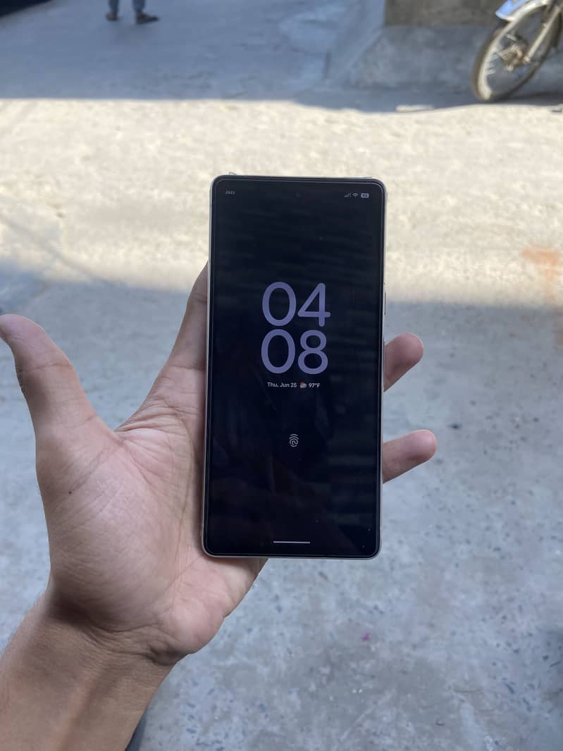 Google Pixel 7 3