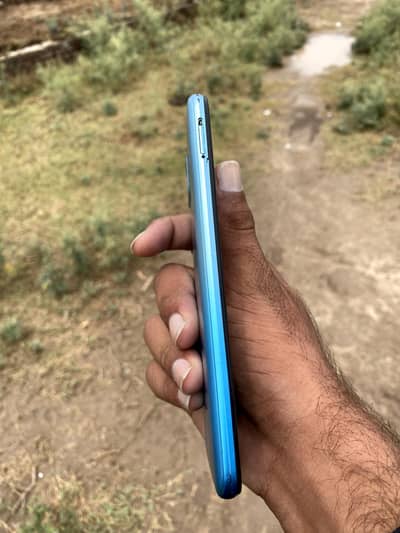 Realme C25Y