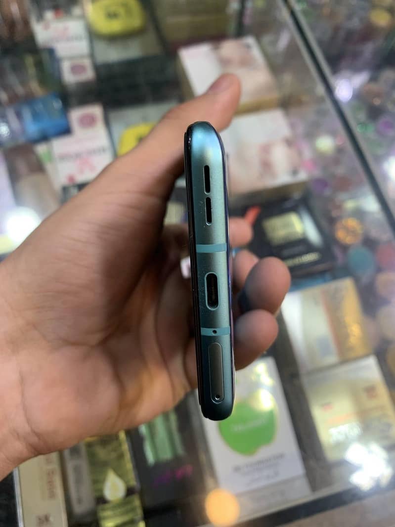 One Plus 8T 1