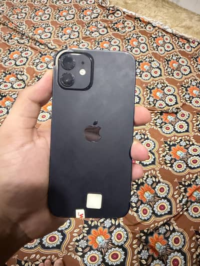 Apple iPhone 12