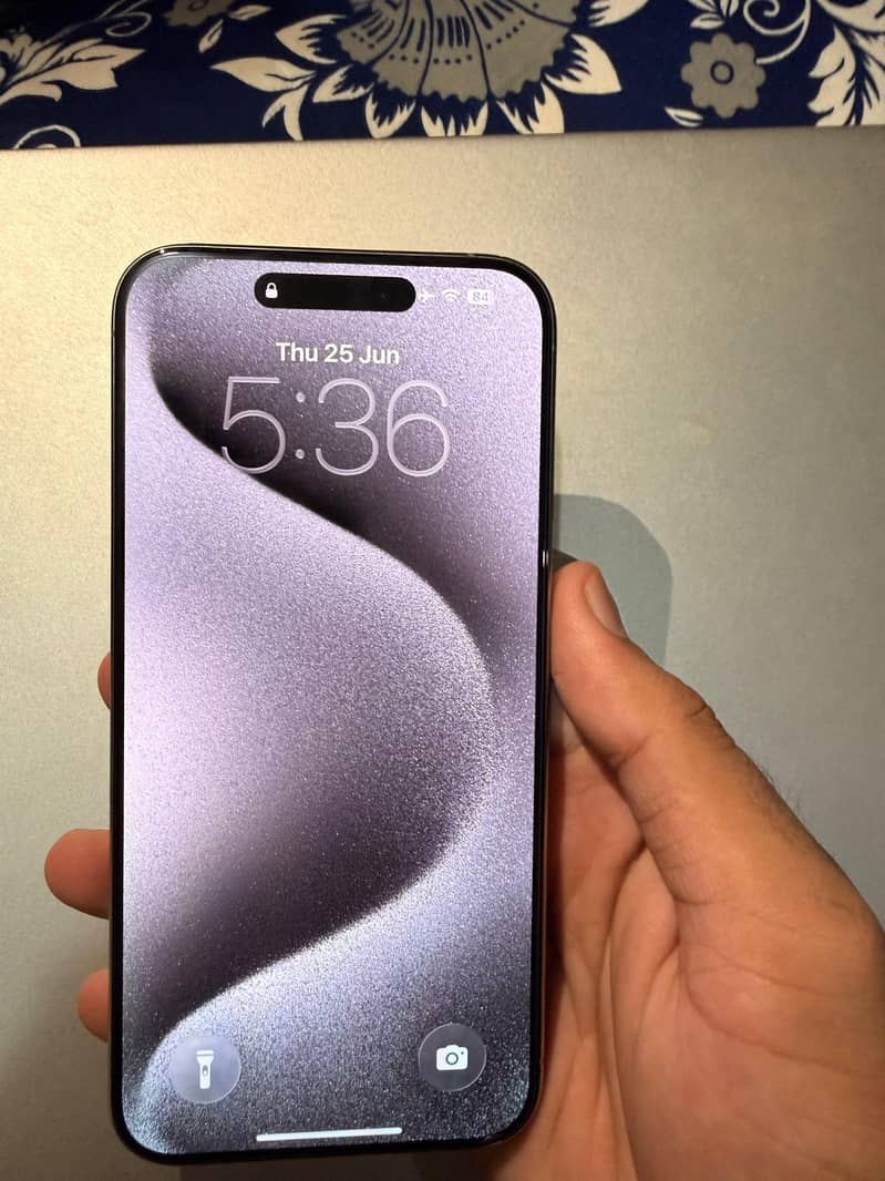 Iphone 15 pro Max 2