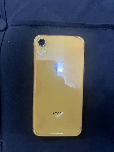 Apple iPhone XR