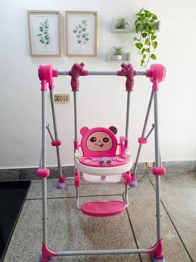 Used Baby Swing in large size available in good condition