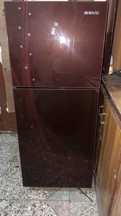 Waves fridge small size condition 10/9