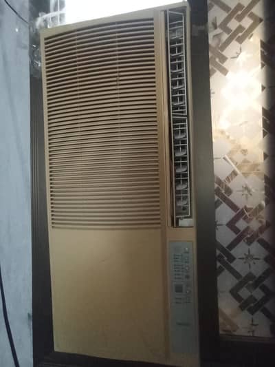 Tecno windowAc (chilling like new)