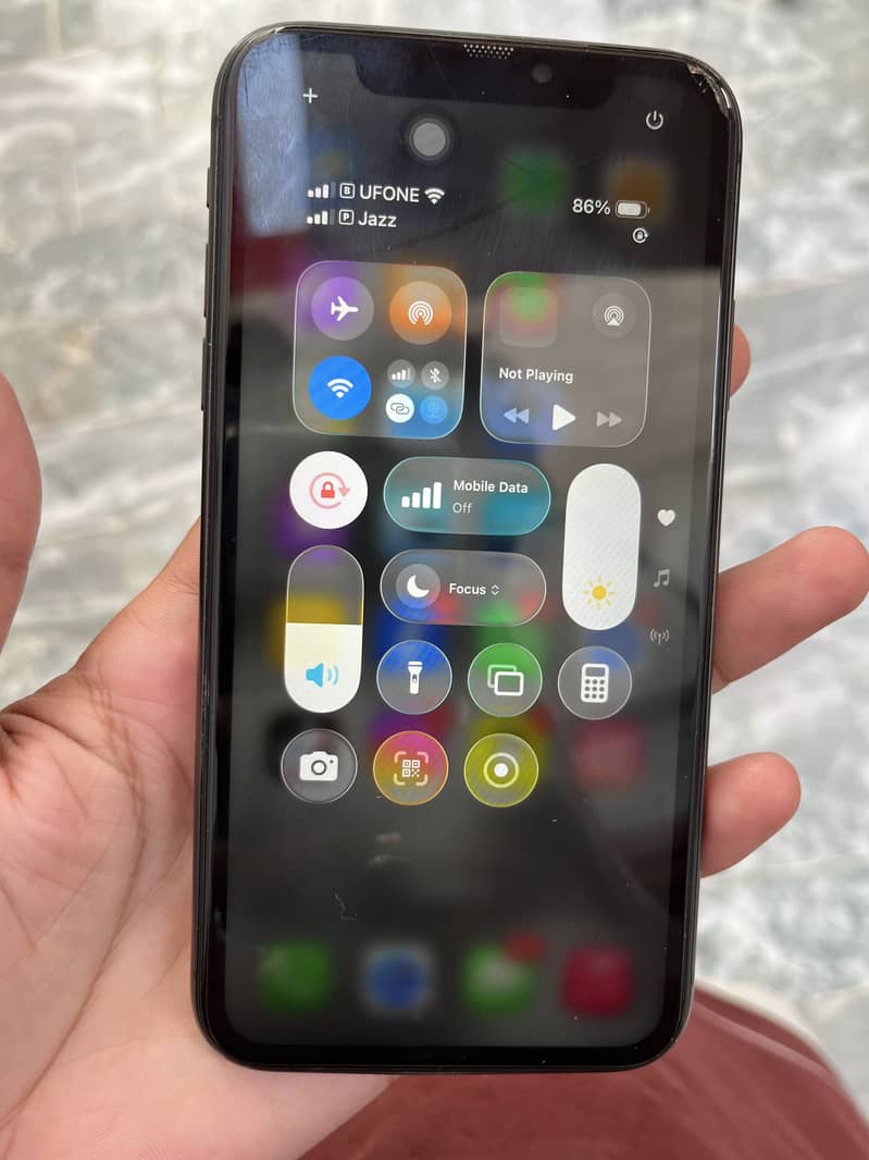 Apple iPhone 11 7