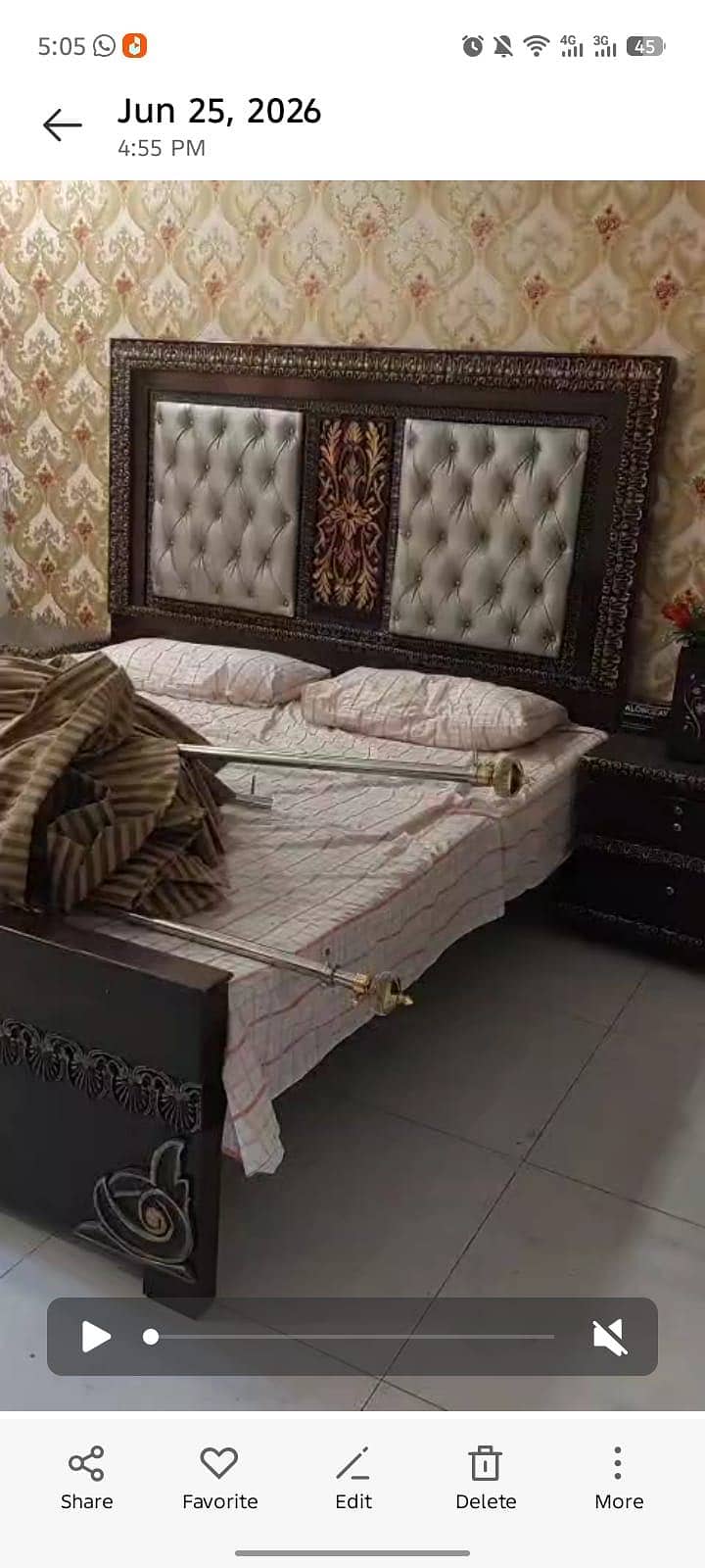 Two beds 0