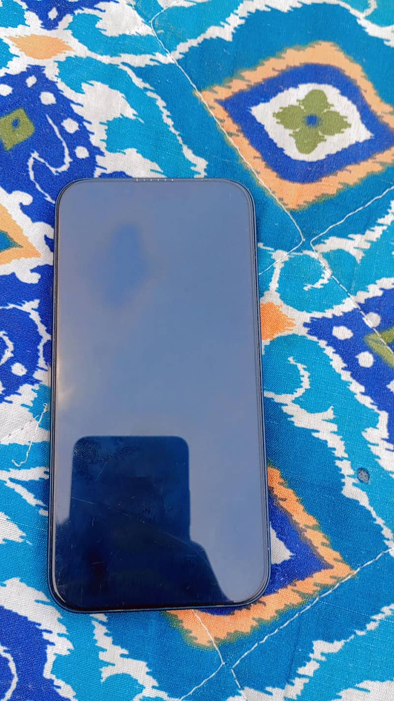 Apple iPhone 13 1