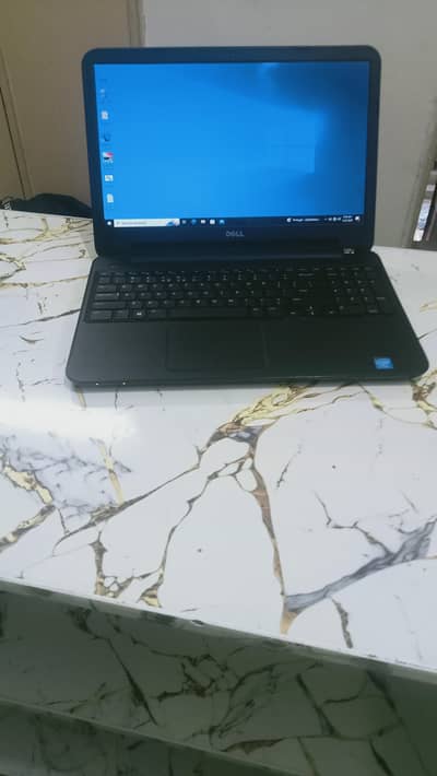 Dell Inspiron15-3537 with 4 GB ram 500 GB hard