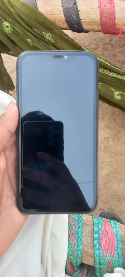 Apple iPhone 11