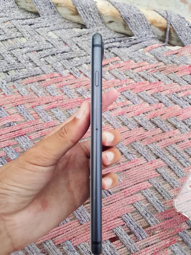 Apple iPhone 8 Plus 6