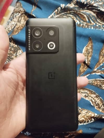 One Plus 10 Pro 5G