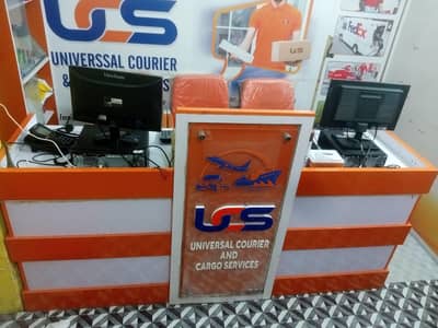 Office Counter with Chairs